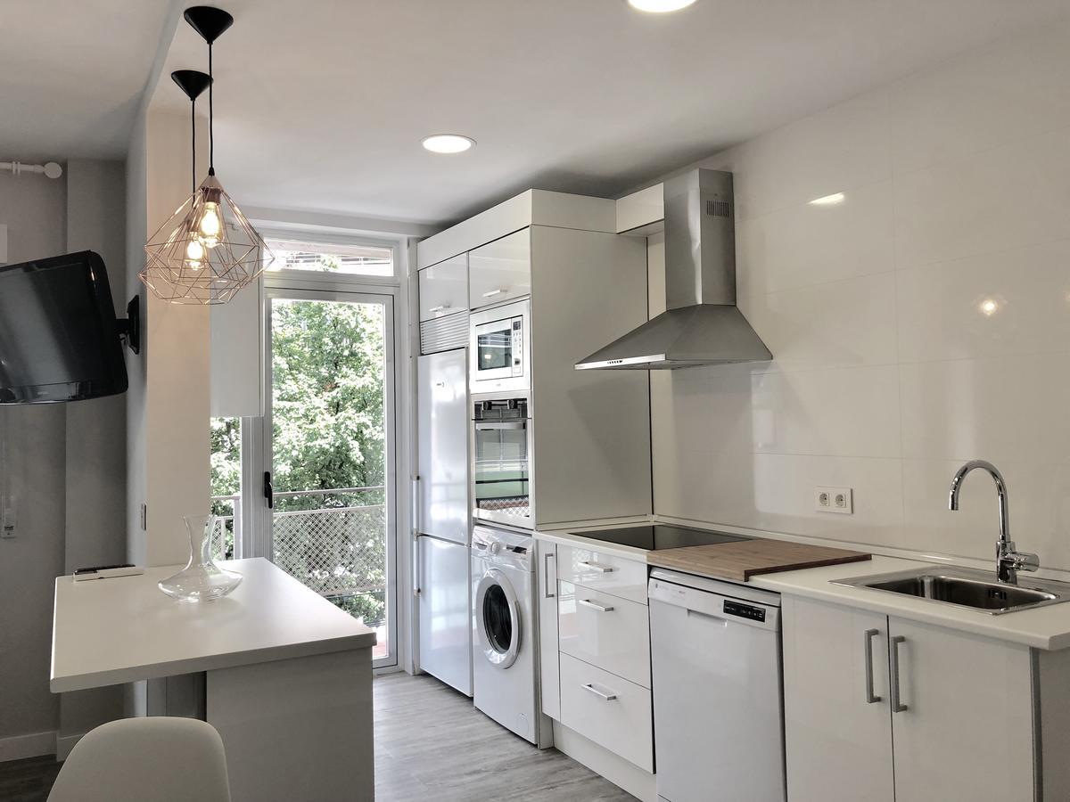 Plaza 5 Carabanchel Apartment Madrid Bagian luar foto