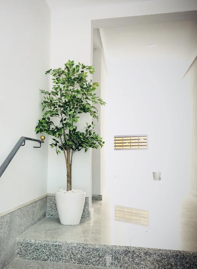 Plaza 5 Carabanchel Apartment Madrid Bagian luar foto